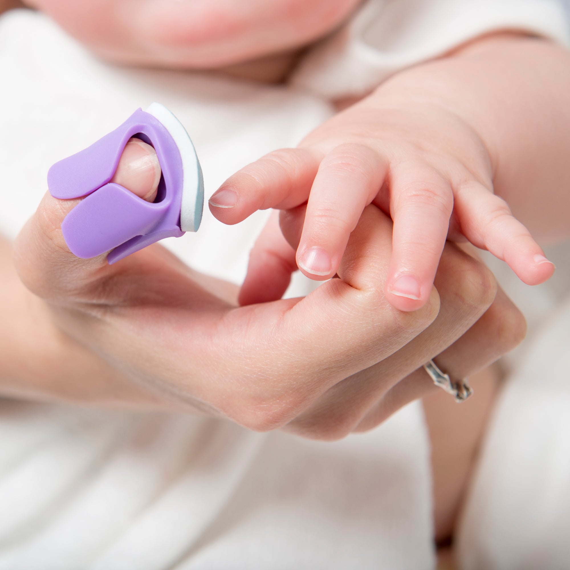 Baby Nails® - The Wearable Baby Nail File (6m+)