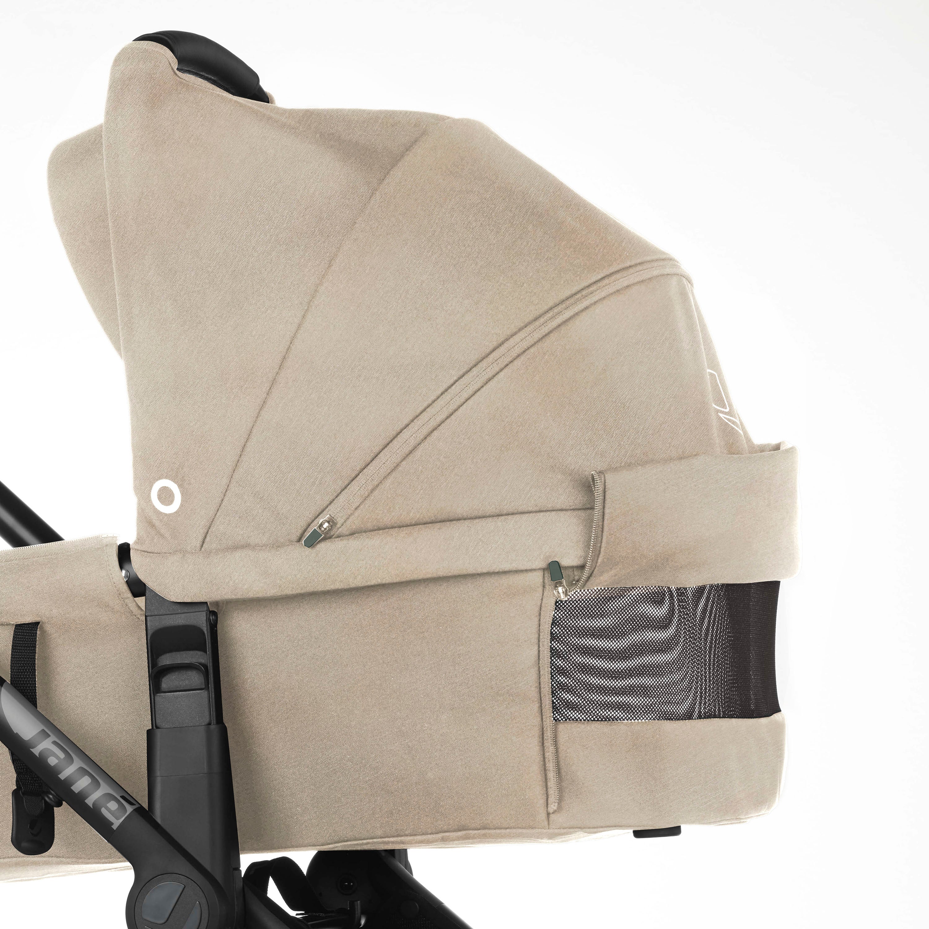 Jane Muum-4 Travel Carrier Car Seat Bundle