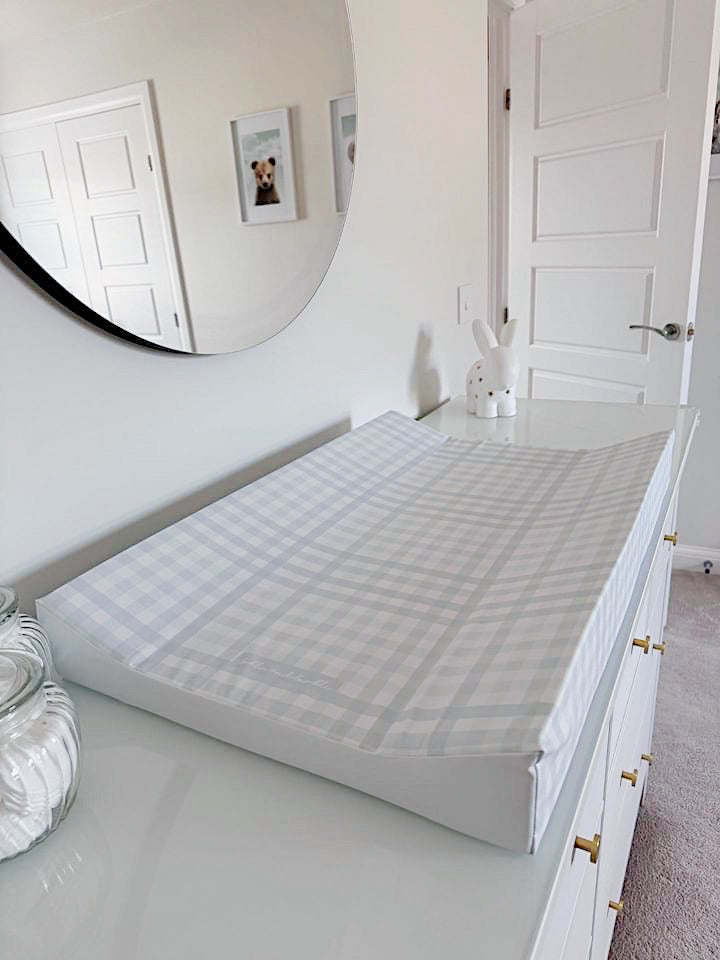 Anti-Roll Wedge Changing Mat - Baby Blue Gingham