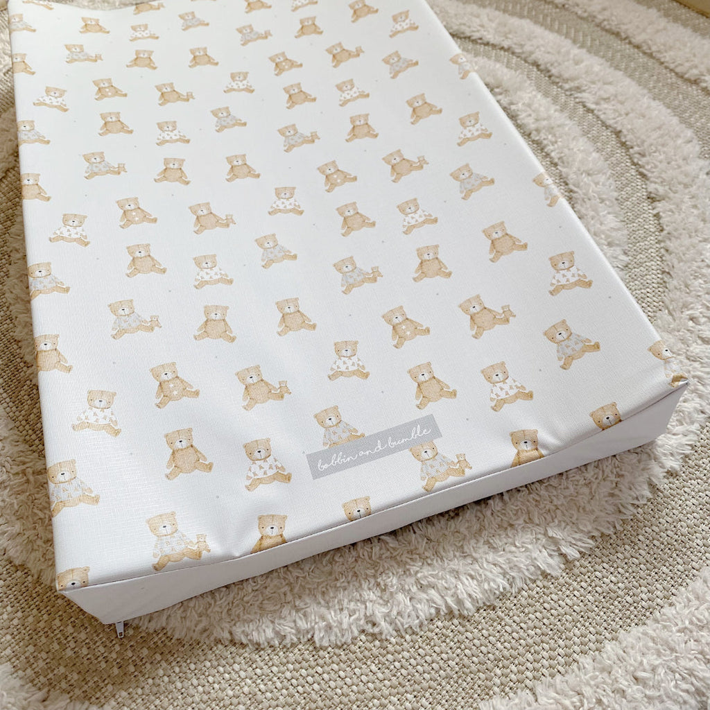 Anti-Roll Wedge Baby Changing Mat - Teddy Bears print